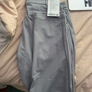 Lululemon Commission Pant Classic Fit